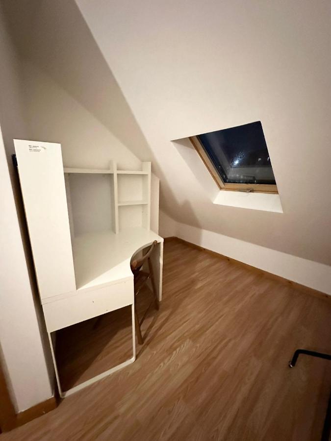 Relaxing Room In Spacious House London Eksteriør billede